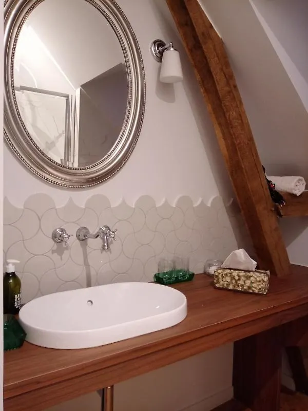 Bed & Breakfast A La Mainguere, Chambres D'Hotes Brece  France